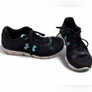 Under Armour Black Athletic Shoes Low-Top Design size 9.5 Assert 6 running